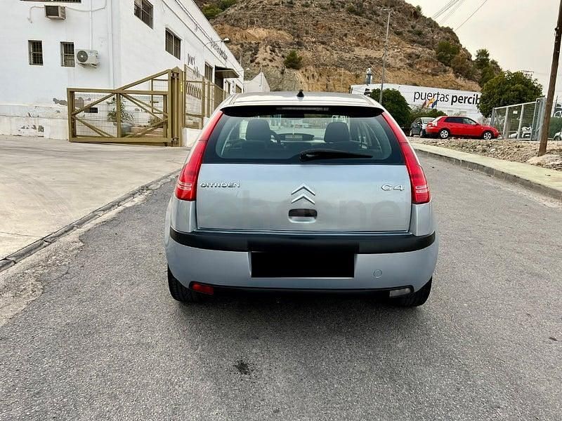 Usado Citroën C4 110 CV (80 kW) 2008 Gris / plata Berlina