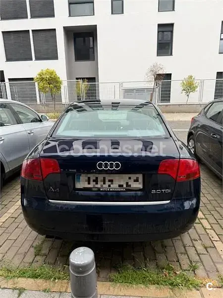 Usado Audi A4 140 CV (102 kW) 2006 Negro Berlina