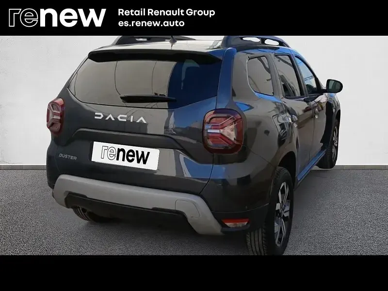 Usado Dacia Duster Journey 100 CV (73 kW) 2023 Gris SUV