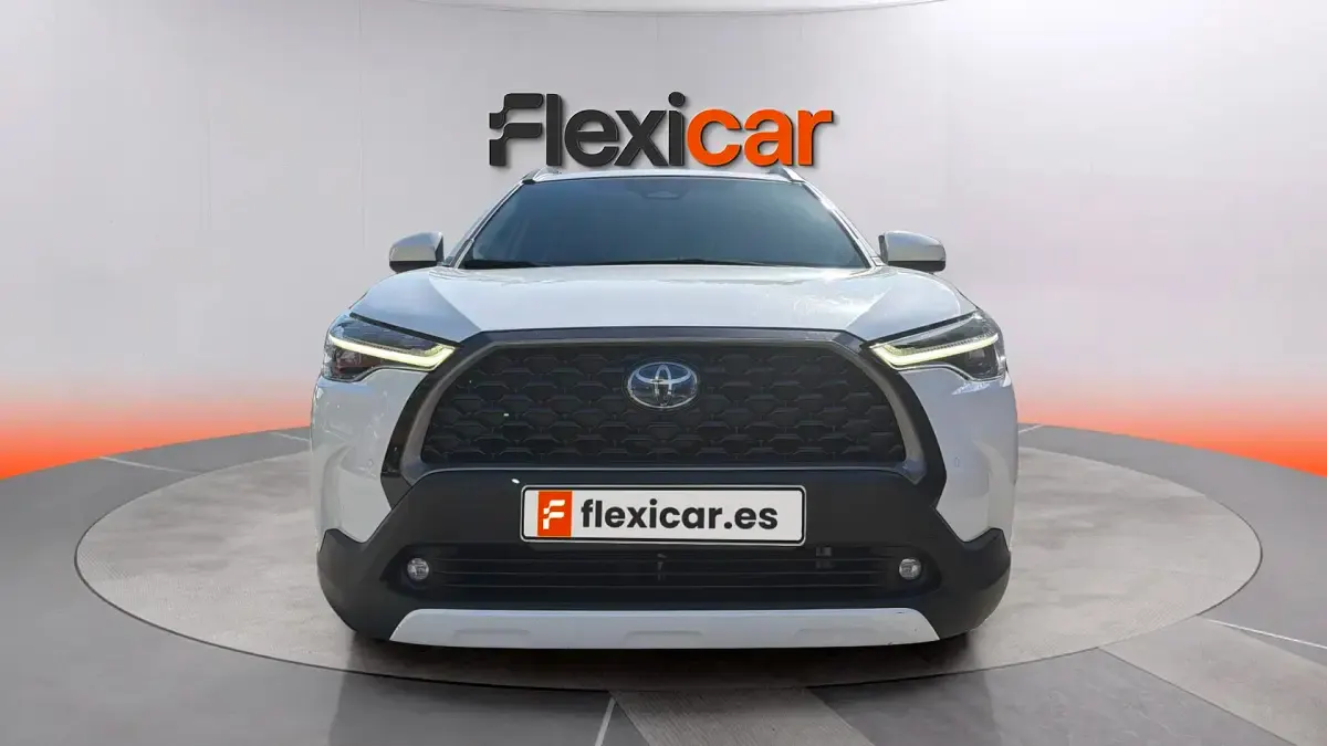 Usado Toyota Corolla Cross Plus 197 CV (144 kW) 2024 Blanco SUV