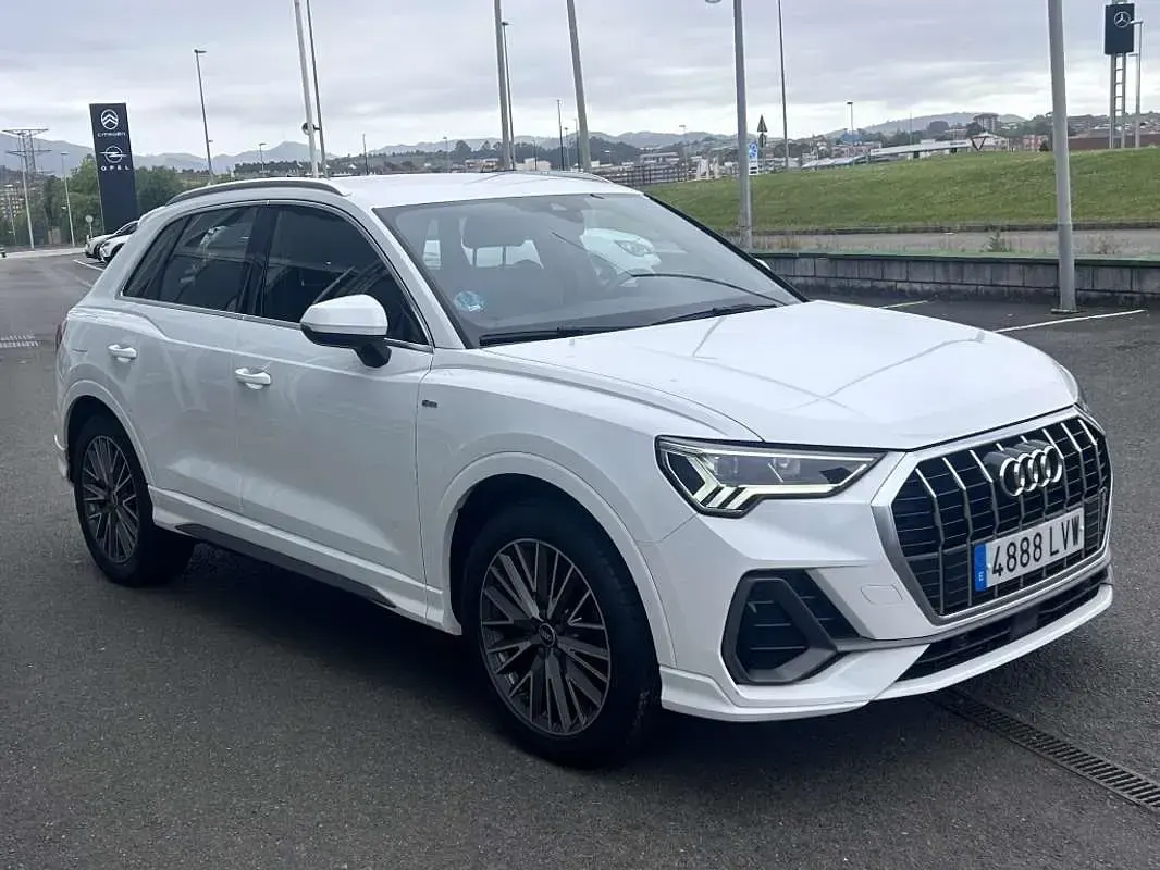 Usado Audi Q3 S-Line 150 CV (110 kW) 2022 Blanco SUV
