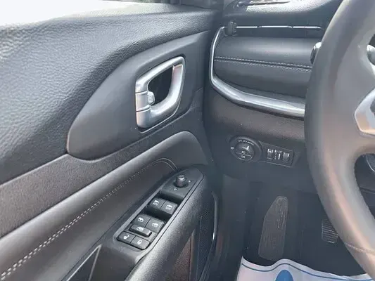 Usado Jeep Compass Limited 130 CV (95 kW) 2022 SUV