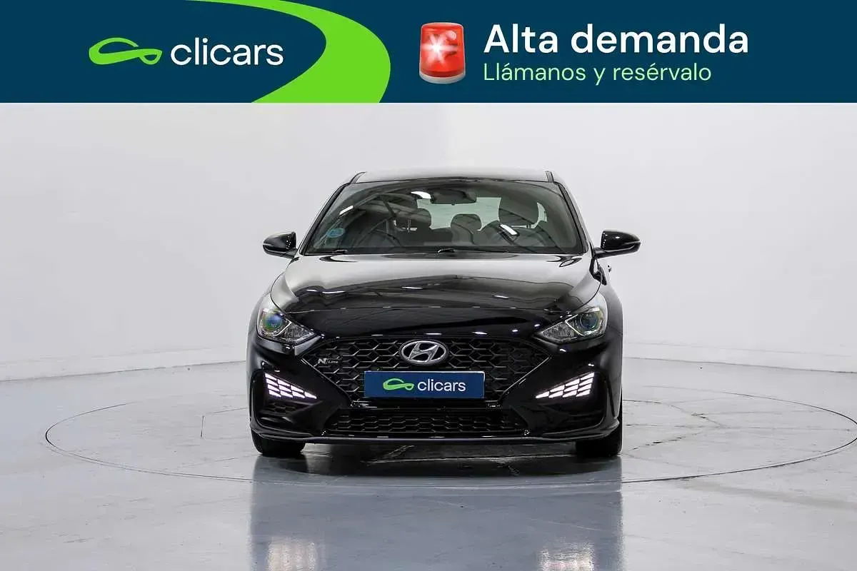 Usado Hyundai i30 N Line 120 CV (88 kW) 2023 Blanco Utilitario