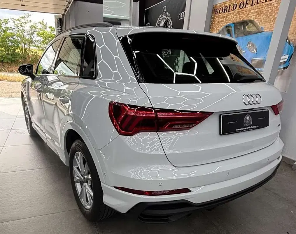 Usado Audi Q3 Sportback Ambiente 200 CV (147 kW) 2022 Blanco SUV