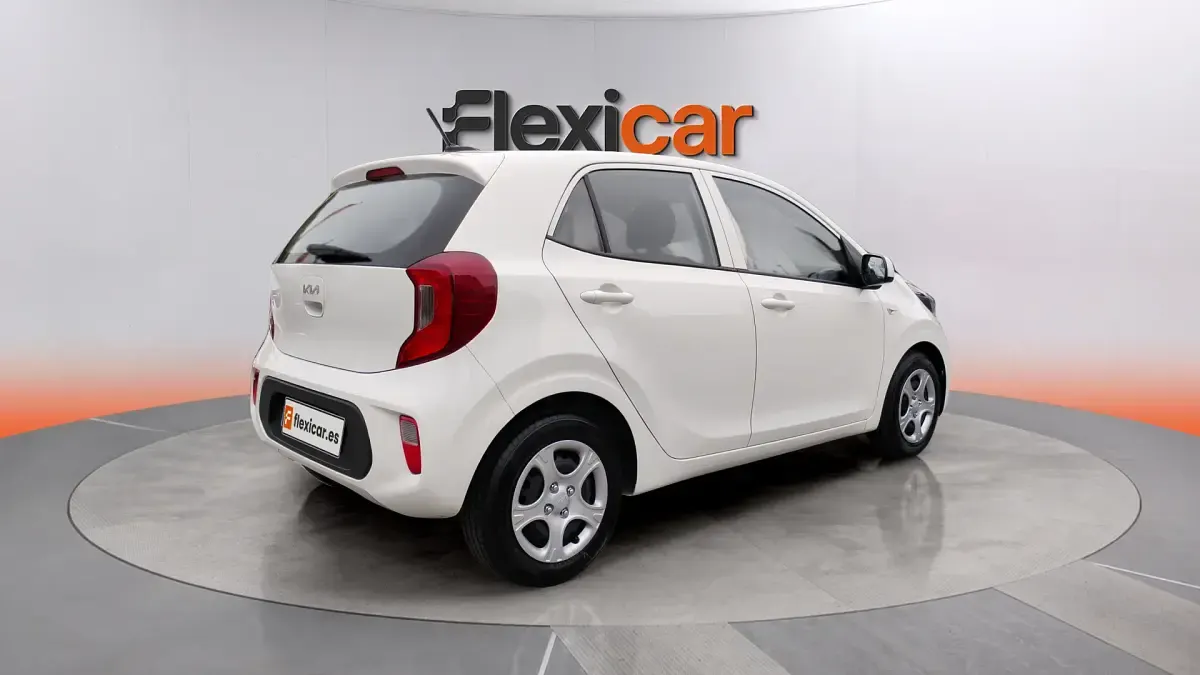 Usado Kia Picanto 67 CV (49 kW) 2023 Blanco Utilitario