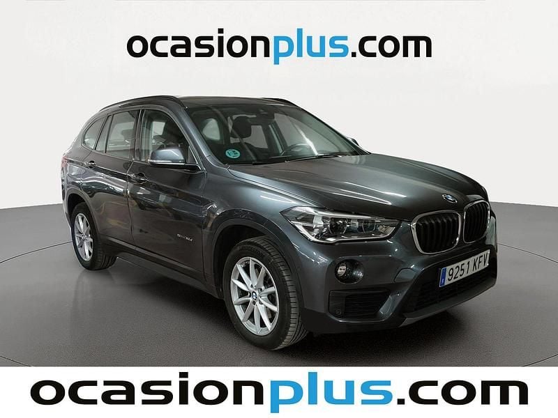 Usado BMW X1 150 CV (110 kW) 2017 Gris SUV