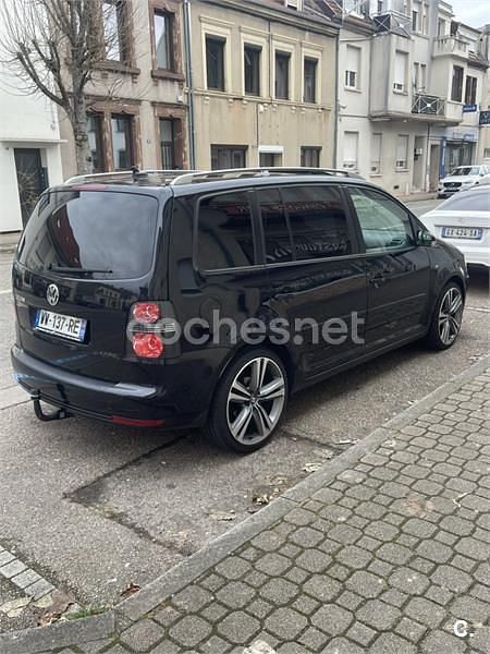 Usado VW Touran Sport 140 CV (102 kW) 2008 Negro Monovolumen