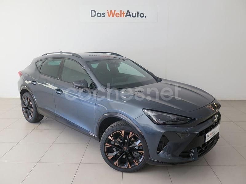 Gris / plata Usado 2025 Cupra Formentor SUV | 36.000 € - Imagen 1/4