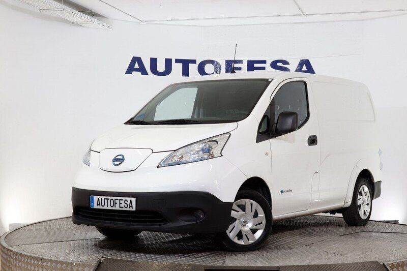 Blanco Usado 2017 Nissan e-NV200 Van | 9950 € - Imagen 1/4