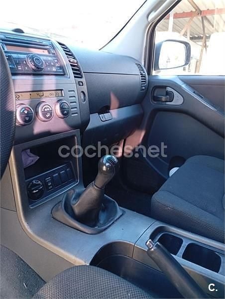 Usado Nissan Pathfinder XE 171 CV (125 kW) 2008 Blanco SUV