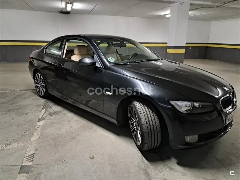 Usado BMW 320 177 CV (130 kW) 2008 Negro Coupe