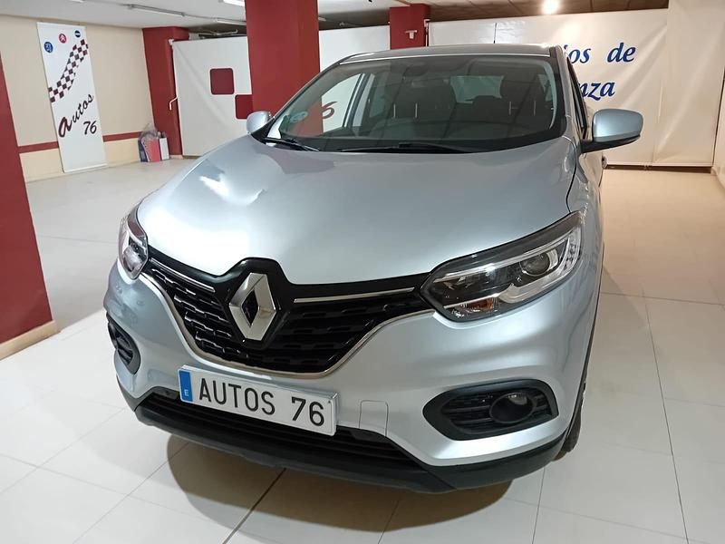 Usado Renault Kadjar LIMITED 115 CV (84 kW) 2021 Gris SUV