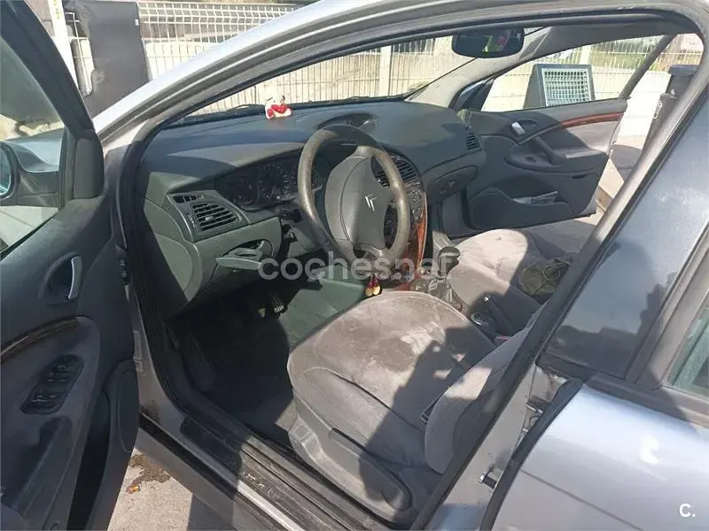 Usado Citroën C5 138 CV (101 kW) 2003 Gris / plata Familiar