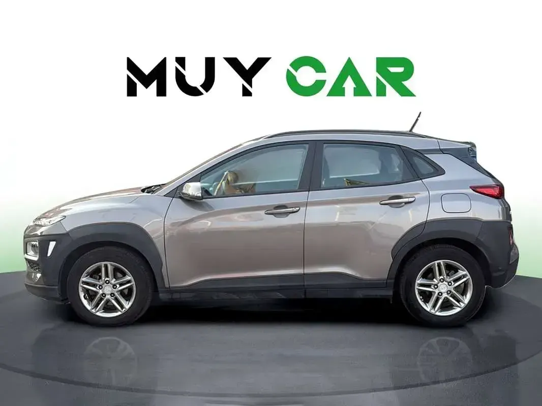 Usado Hyundai Kona 120 CV (88 kW) 2018 Gris SUV