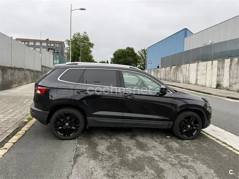 Usado Skoda Karoq Ambition 115 CV (84 kW) 2020 Negro SUV