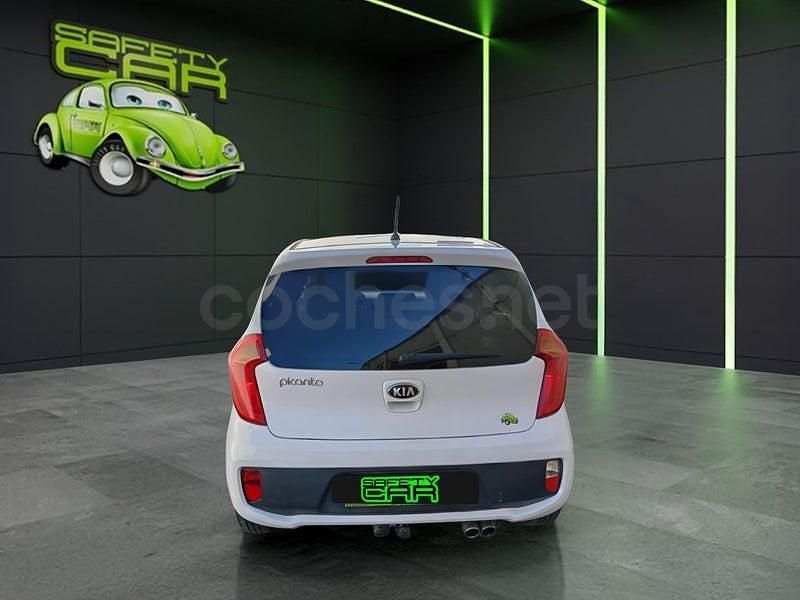 Usado Kia Picanto 69 CV (50 kW) 2014 Blanco Utilitario