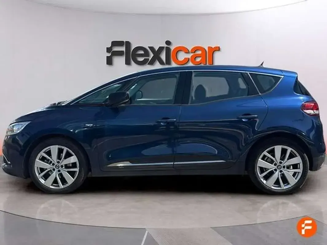 Usado Renault Scénic Intens 140 CV (102 kW) 2018 Azul Monovolumen