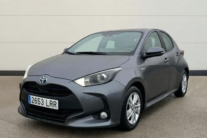 Usado Toyota Yaris Hybrid Active 116 CV (85 kW) 2021