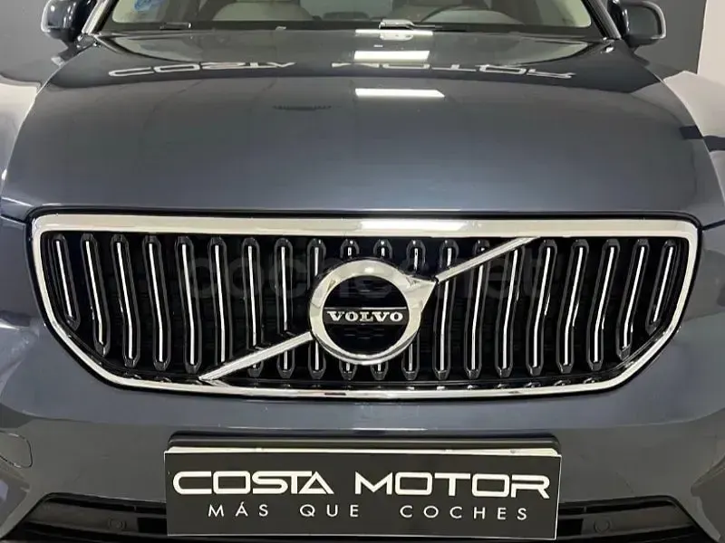 Usado Volvo XC40 Inscription 262 CV (192 kW) 2022 Azul SUV
