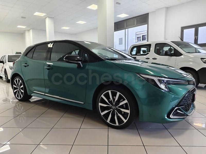Usado Toyota Corolla Edition 140 CV (102 kW) 2024 Verde Berlina