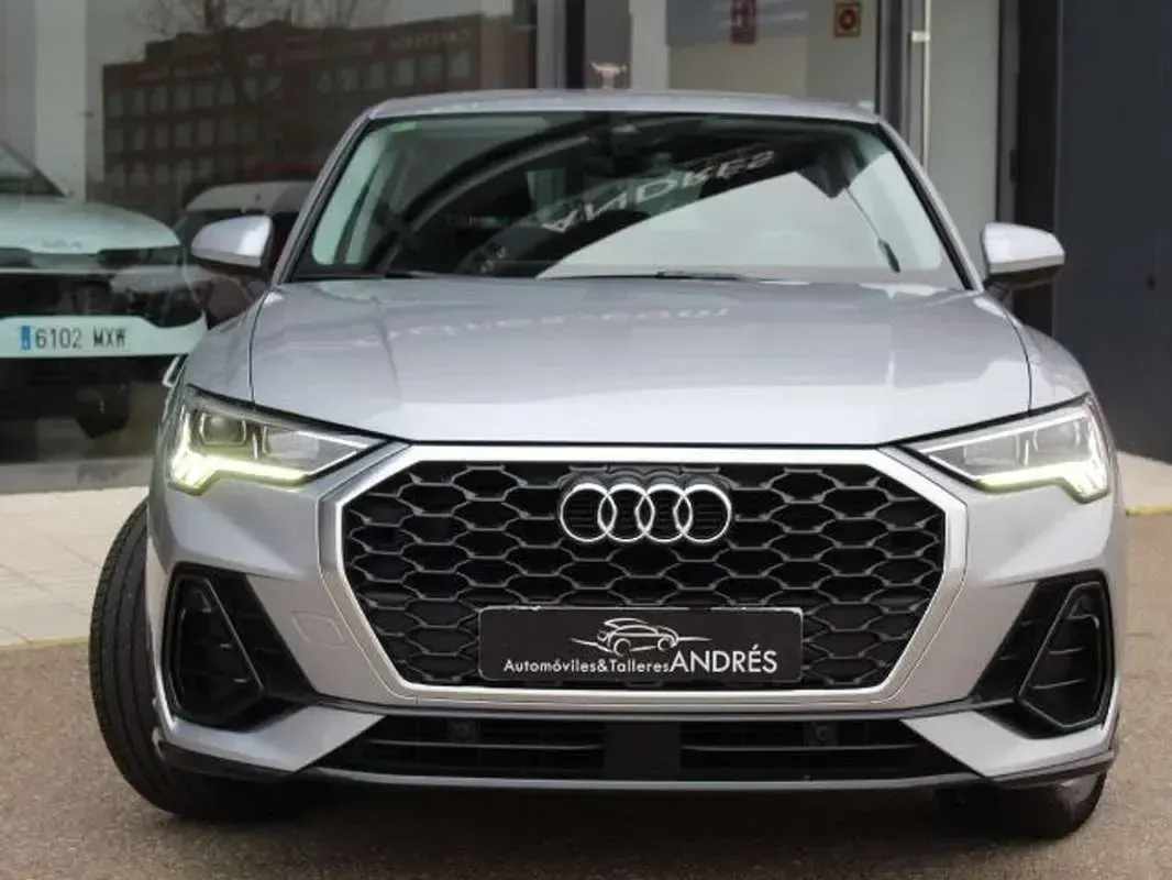 Usado Audi Q3 Advanced Plus 150 CV (110 kW) 2021 Gris SUV