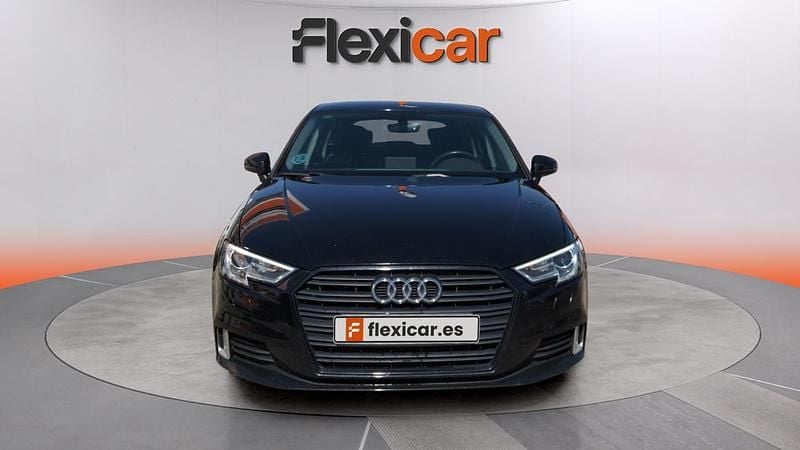 Usado Audi A3 Design 190 CV (139 kW) 2018 Negro Berlina