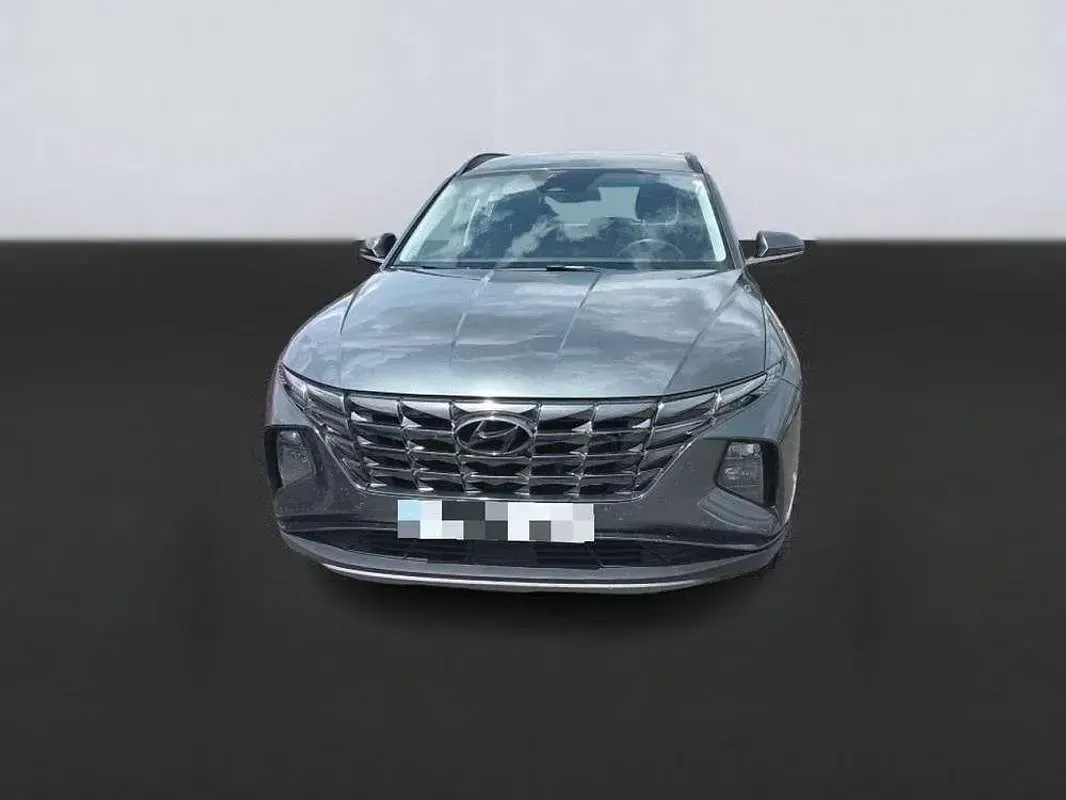Usado Hyundai Tucson 136 CV (100 kW) 2022 Gris SUV