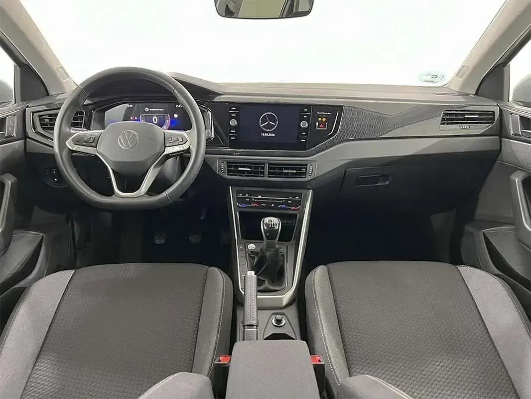 Usado VW Taigo 116 CV (85 kW) 2025 Gris SUV
