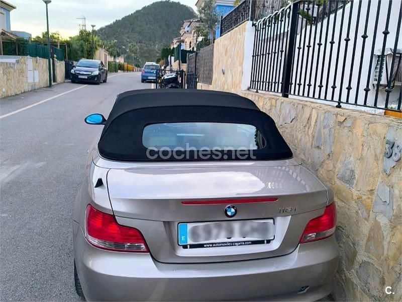 Usado BMW 118 Cabriolet 143 CV (105 kW) 2008 Gris / plata Descapotable