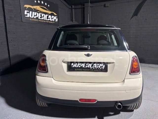 Usado Mini Cooper D 110 CV (80 kW) 2007 Beige Utilitario