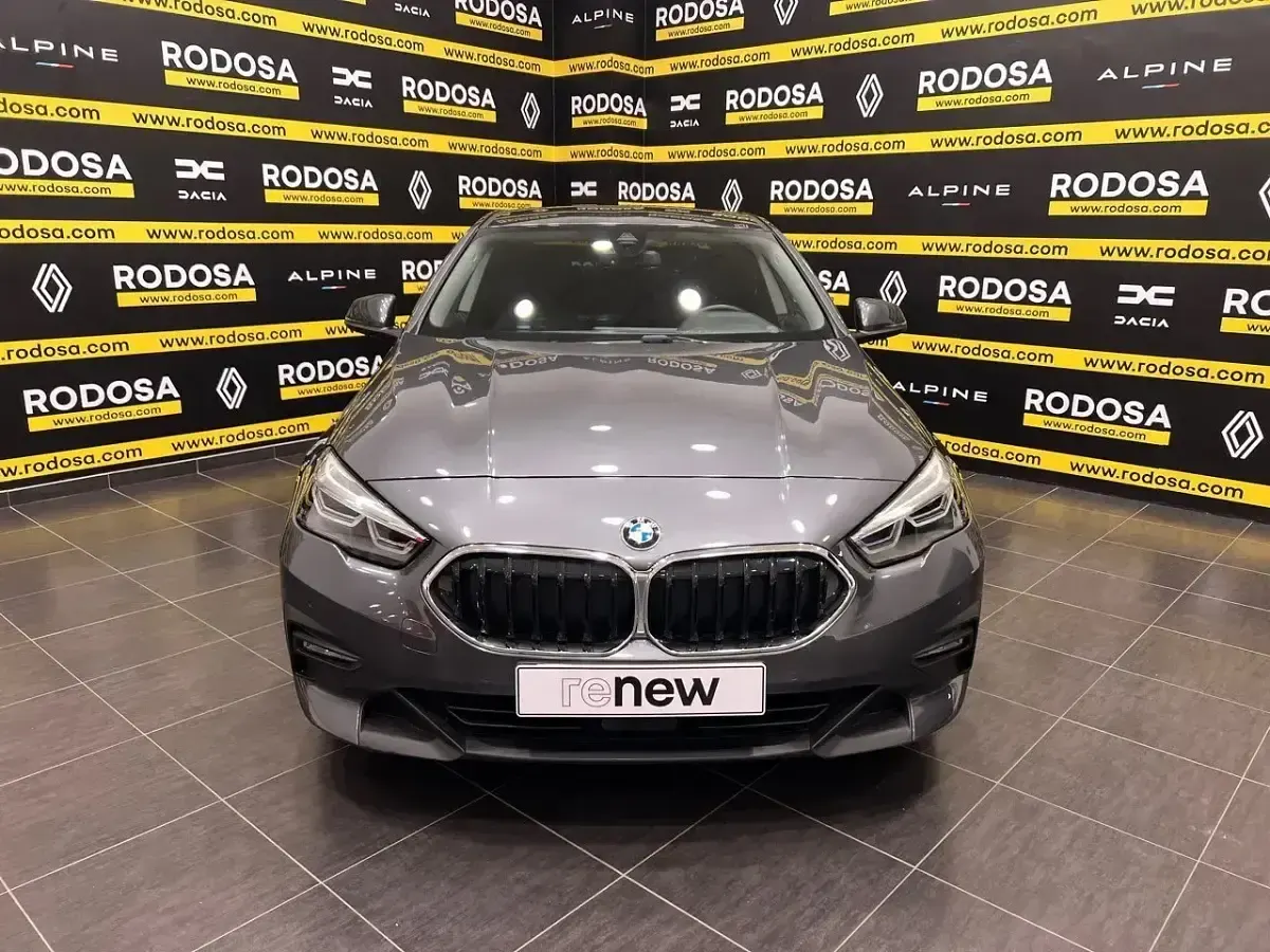 Usado BMW 218 Gran Coupé Comfort Edition 150 CV (110 kW) 2021 Gris Coupe