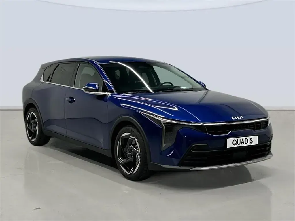 Nuevo Kia K4 116 CV (85 kW) 2026 Azure blue Berlina