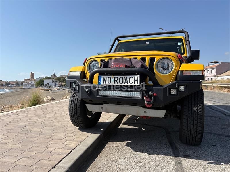 Usado Jeep Wrangler Sahara 270 CV (198 kW) 2020 Amarillo SUV