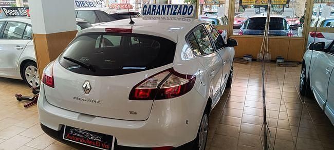 Usado Renault Mégane III Intens 115 CV (84 kW) 2015 Blanco