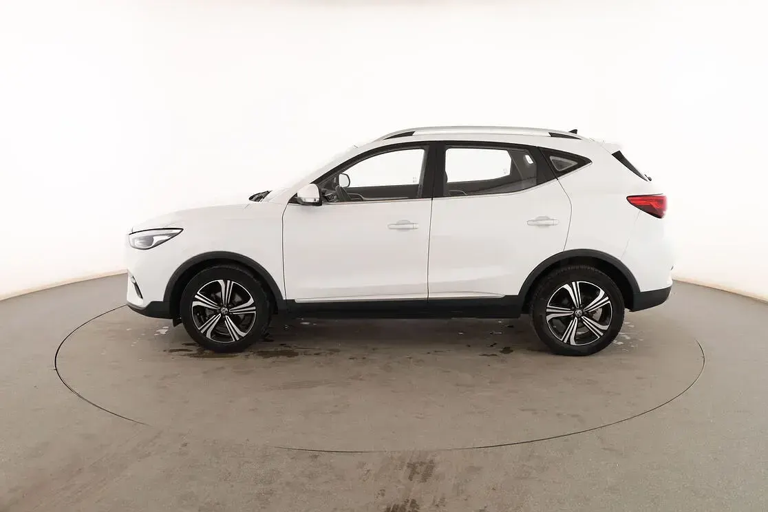Usado MG ZS Comfort 106 CV (77 kW) 2023 Blanco SUV
