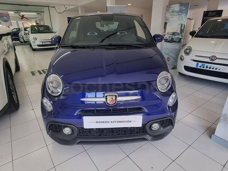 Usado Abarth 595 145 CV (106 kW) 2019 Violeta / lila Berlina
