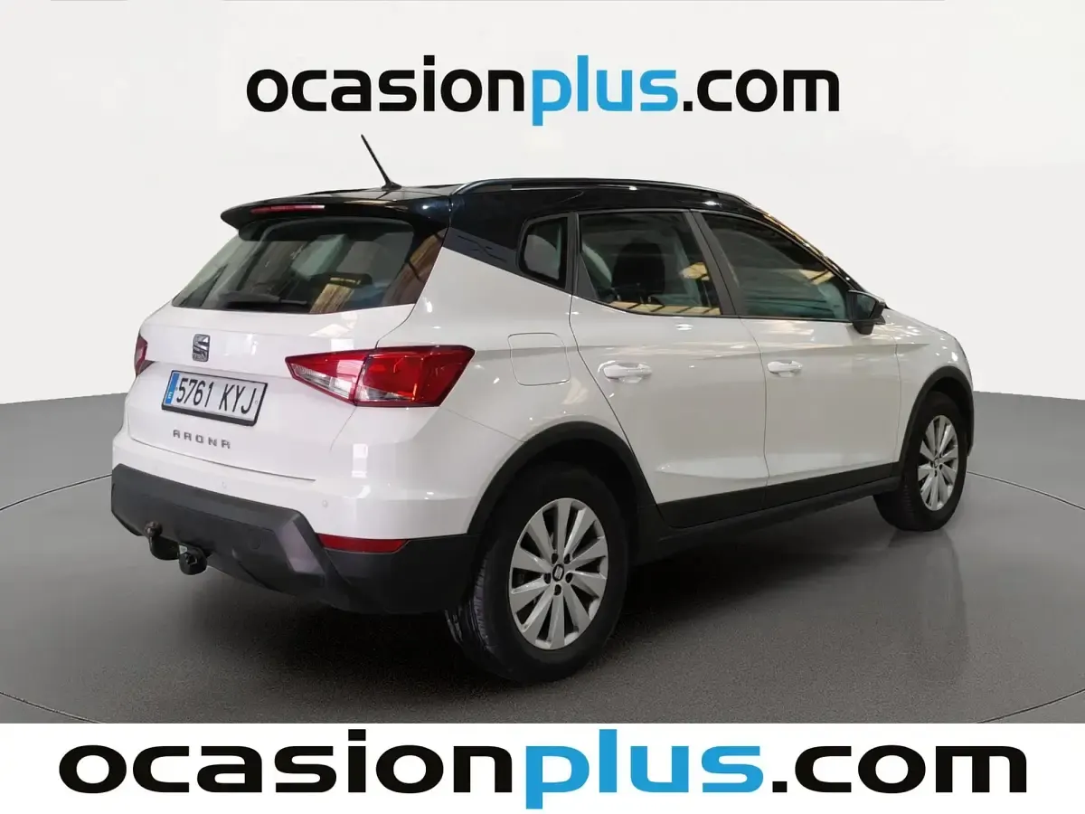 Usado Seat Arona Ecomotive 116 CV (85 kW) 2019 Blanco SUV