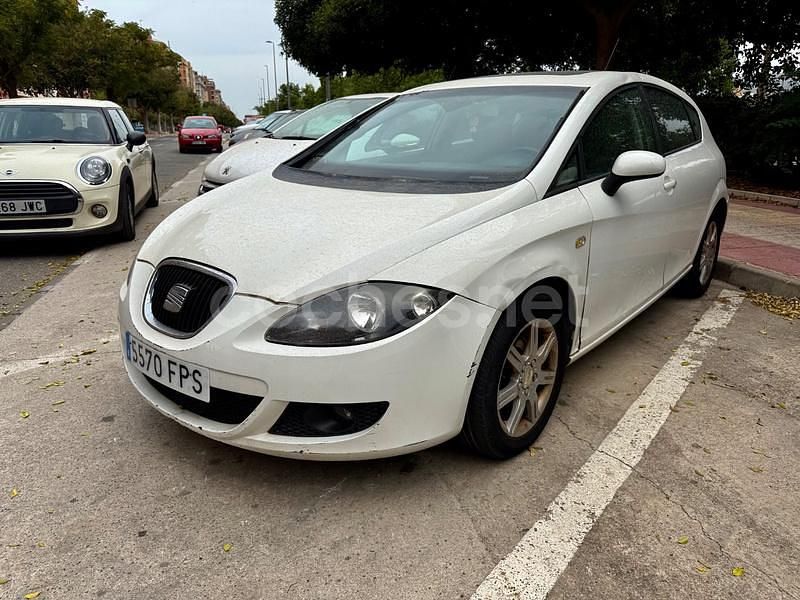 Blanco Usado 2007 Seat Leon Sport Berlina | 2550 € (Buen precio) - Imagen 1/4