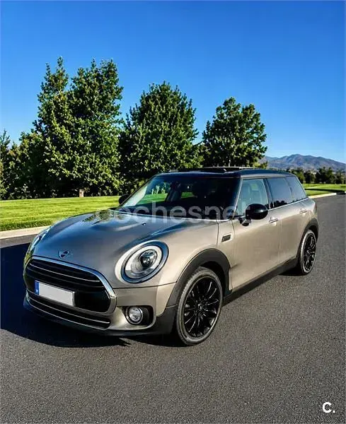 Usado Mini Cooper D Clubman 150 CV (110 kW) 2016 Gris / plata Familiar