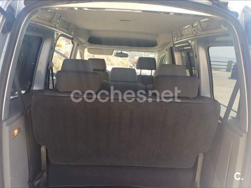 Usado VW Caddy Life 105 CV (77 kW) 2010 Gris / plata Monovolumen