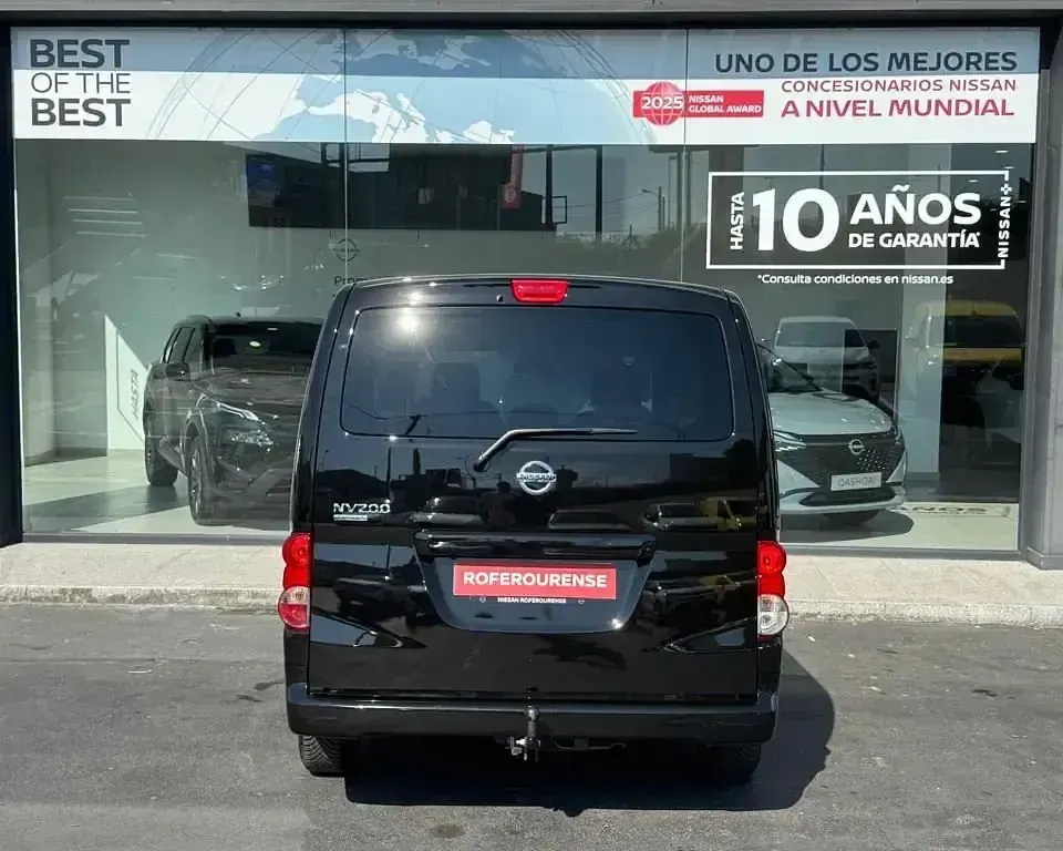 Usado Nissan Evalia 110 CV (80 kW) 2018 Negro Monovolumen