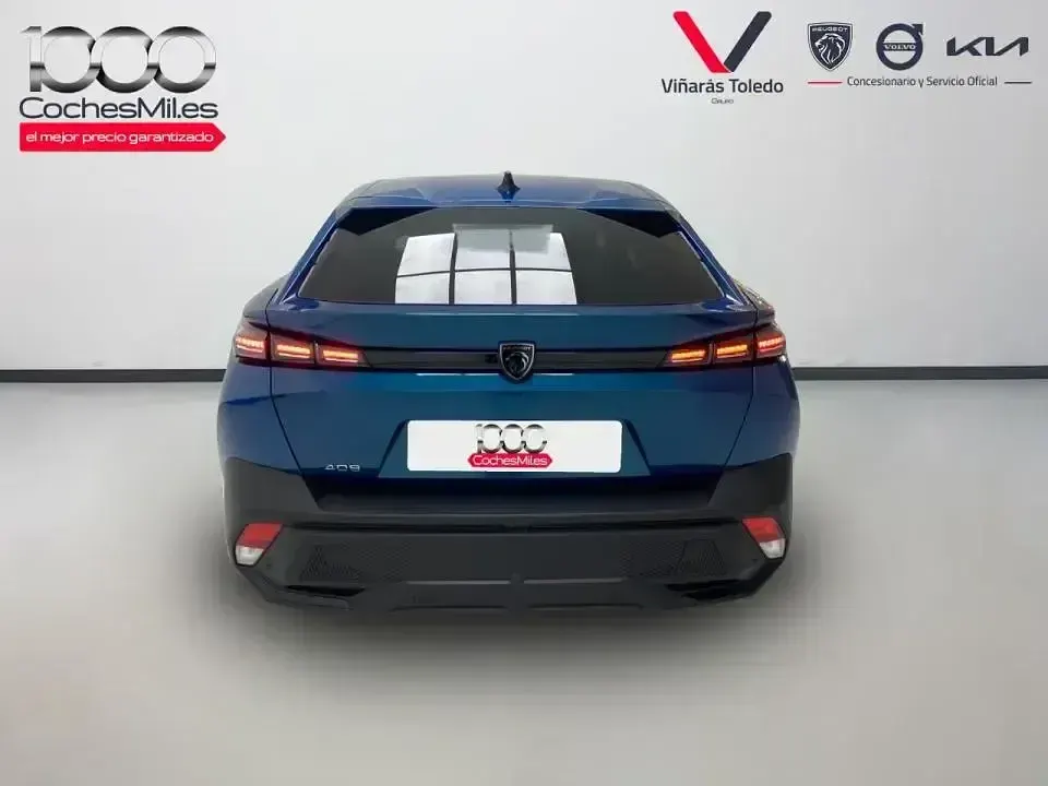 Usado Peugeot 408 Allure 145 CV (106 kW) 2025 Azul SUV