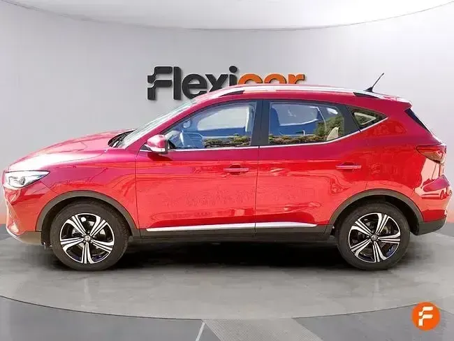 Usado MG ZS Comfort 116 CV (85 kW) 2025 Rojo SUV