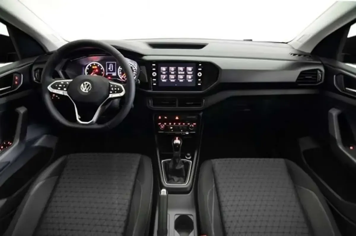 Usado VW T-Cross 95 CV (69 kW) 2022 Plateado SUV