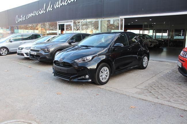 Usado Mazda 2 Prime-Line 116 CV (85 kW) 2023 Negro Utilitario