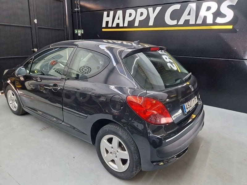 Usado Peugeot 207 Sport 95 CV (69 kW) 2007 Negro Berlina