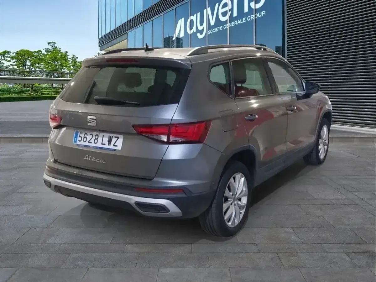 Usado Seat Ateca Style 116 CV (85 kW) 2022 Gris SUV