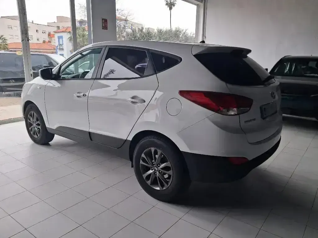 Usado Hyundai ix35 135 CV (99 kW) 2015 Blanco SUV