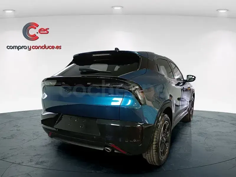 Nuevo Alfa Romeo Junior 145 CV (106 kW) 2026 Gris / plata SUV
