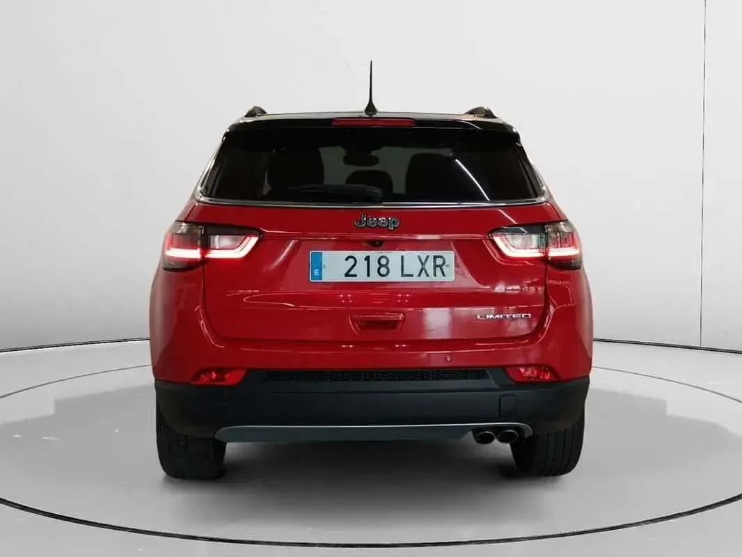 Usado Jeep Compass Limited 131 CV (96 kW) 2022 Rojo SUV